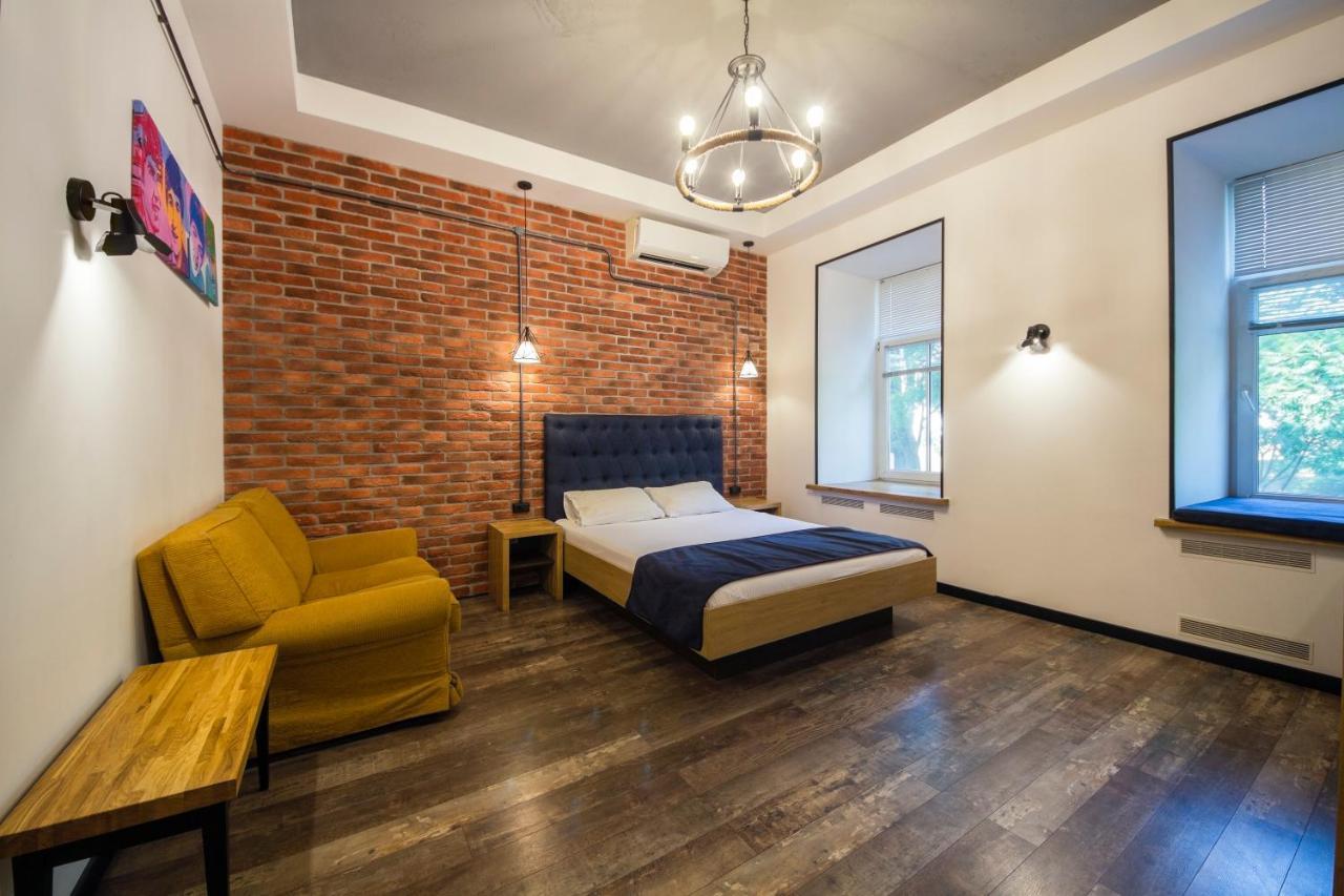 קייב Loft Design Apartments On Desyatynnyi Ln, 7 מראה חיצוני תמונה